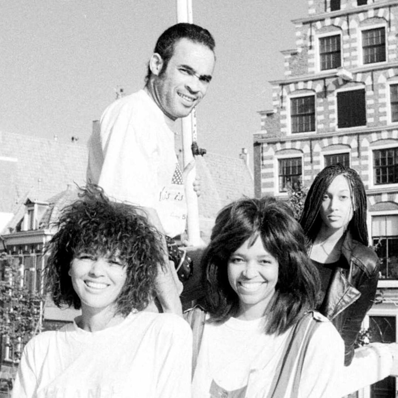 Boney M in Haarlem, 1991 - 01.jpg