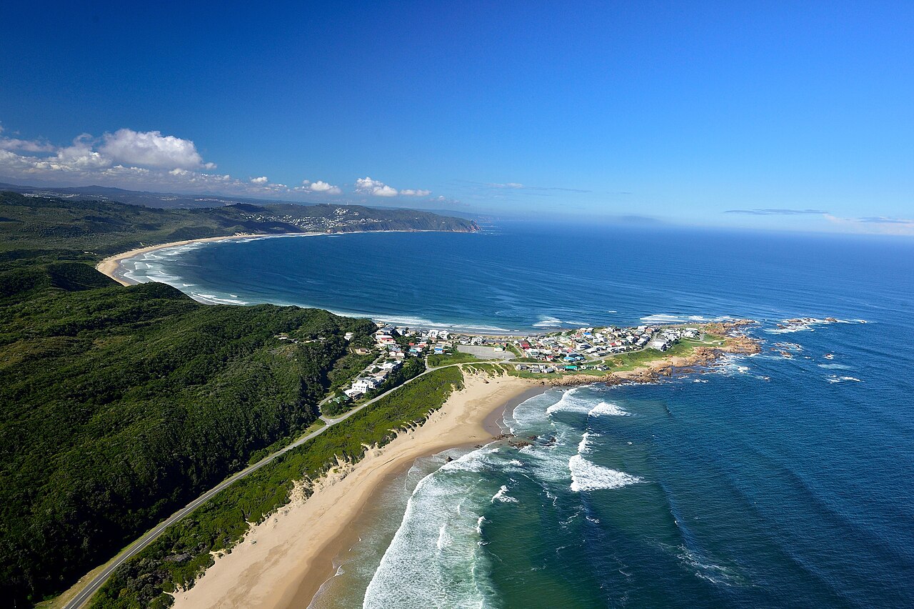 Buffelsbaai from the air (20324288260).jpg