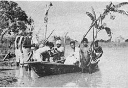 Volunteers of Bharat Sevashram Sangha distribute relief aid after attacks on Hindus in Noakhali in October–November 1946