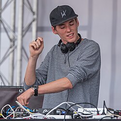 Lost Frequencies in July 2016