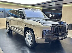 Yangwang U8L