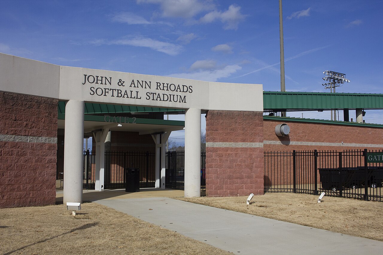 John & Ann Rhoads Softball Stadium, Tuscaloosa, AL.jpg