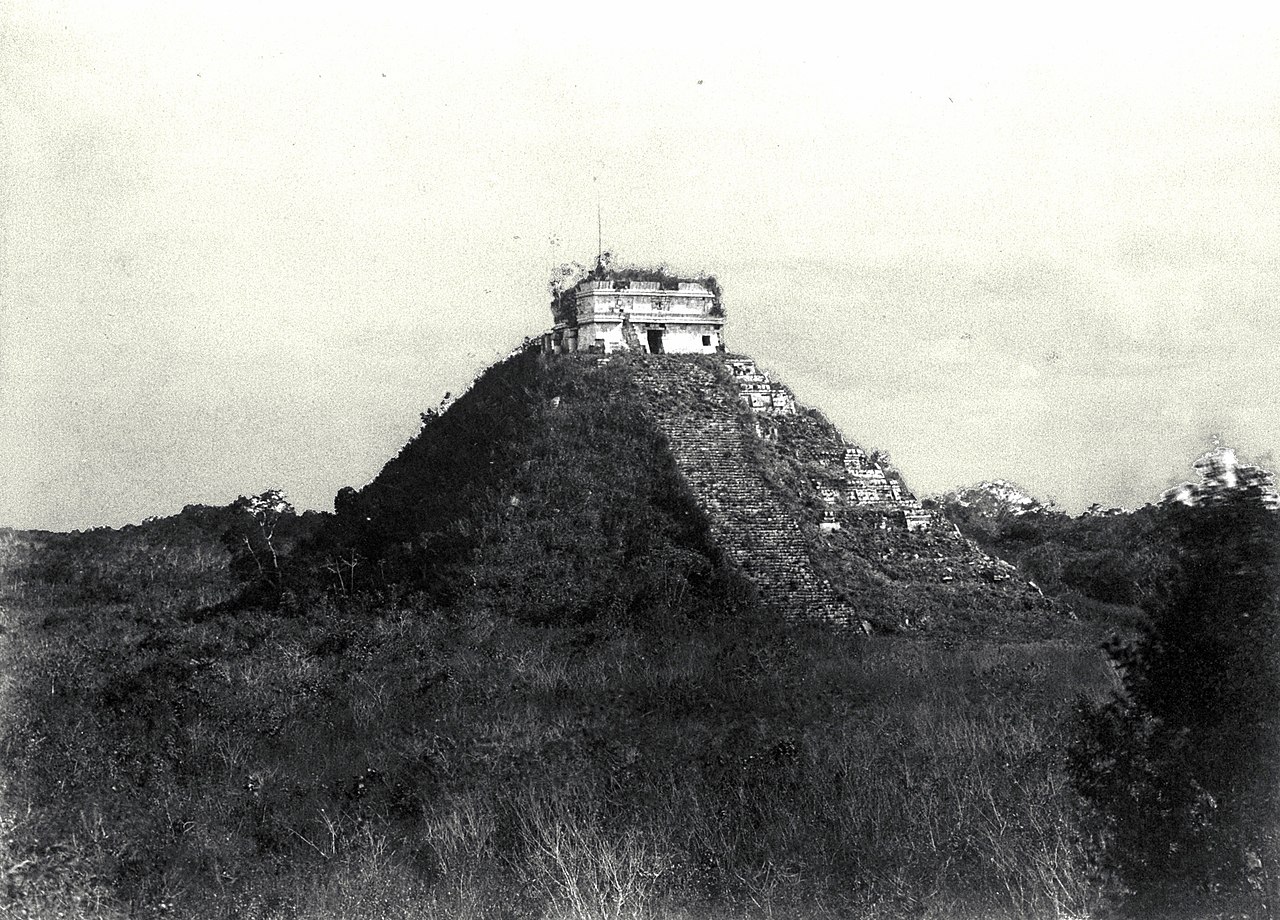 Castillo Maler.jpg