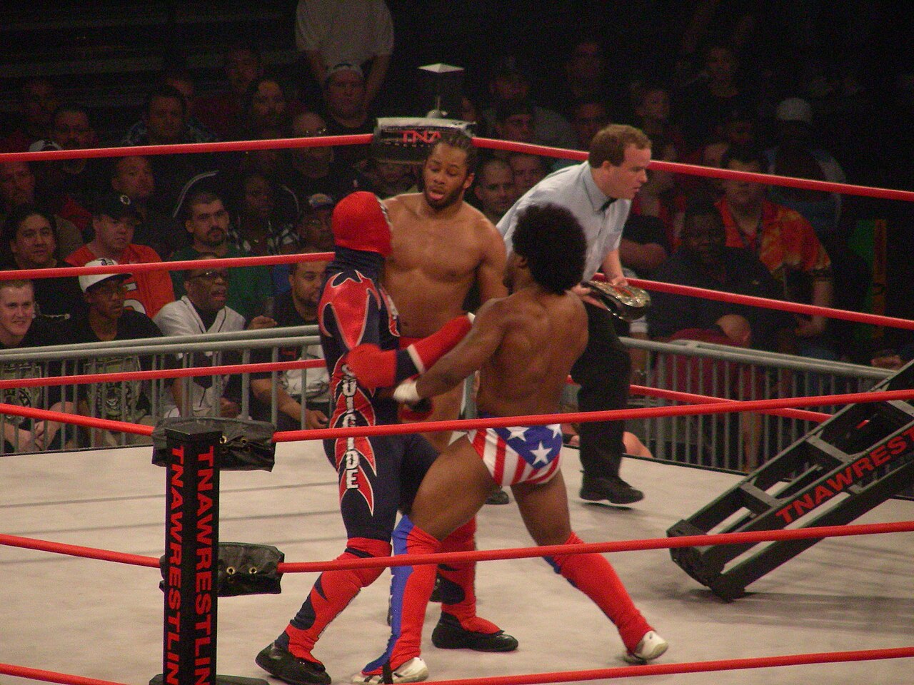Lethal Consequences stable double team against Suicide.jpg