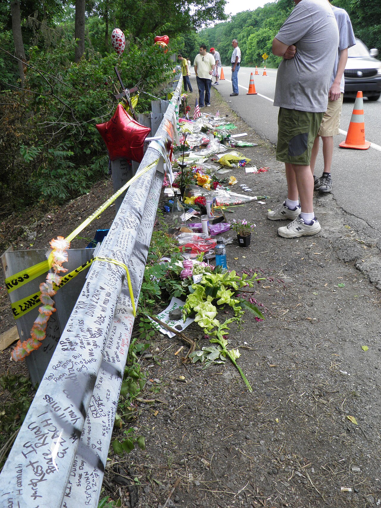Ryan Dunn crash scene.jpg