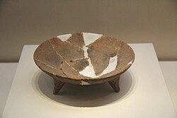 Cishan culture pottery (6000–5500 BC)