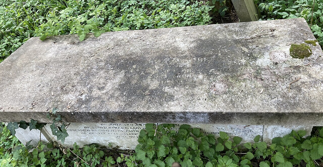 Grave of John Beecham in Highgate Cemetery.jpg