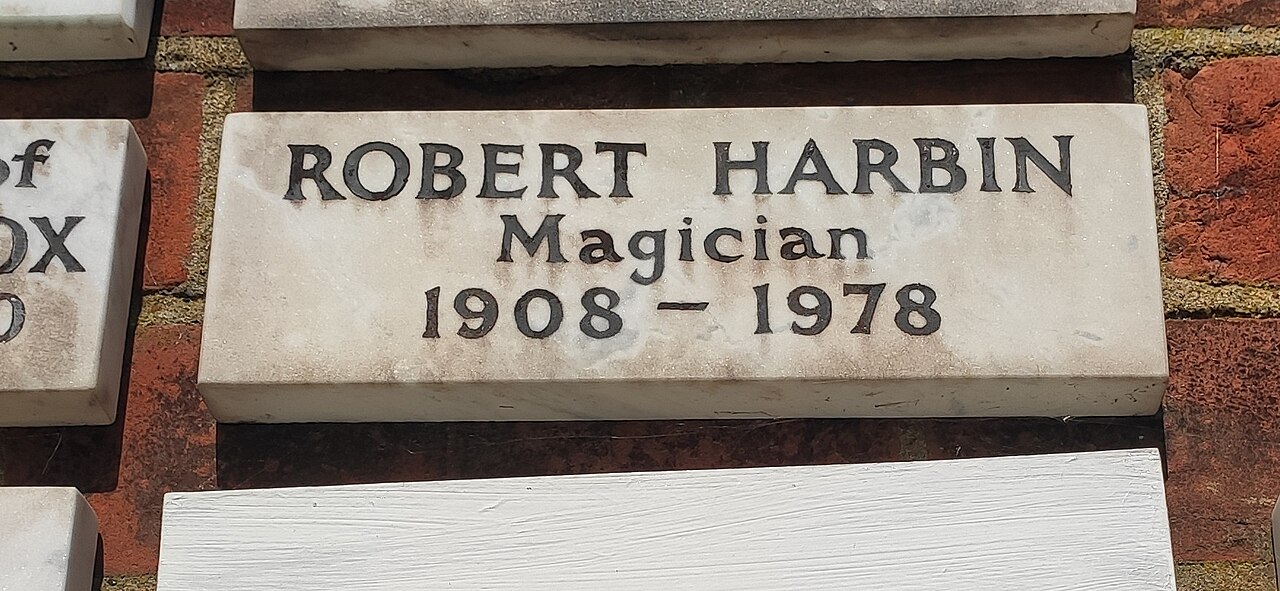 Robert Harbin - Golders Green Crematorium.jpg