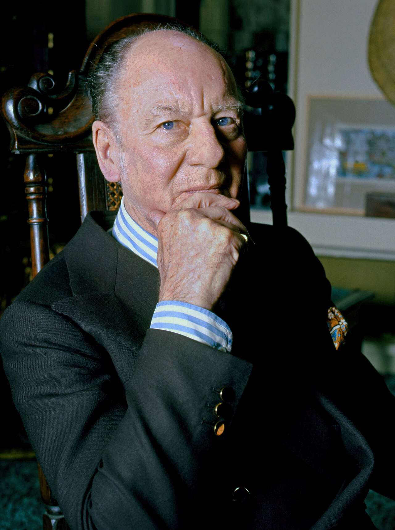 John Gielgud 12. Allan Warren.jpg