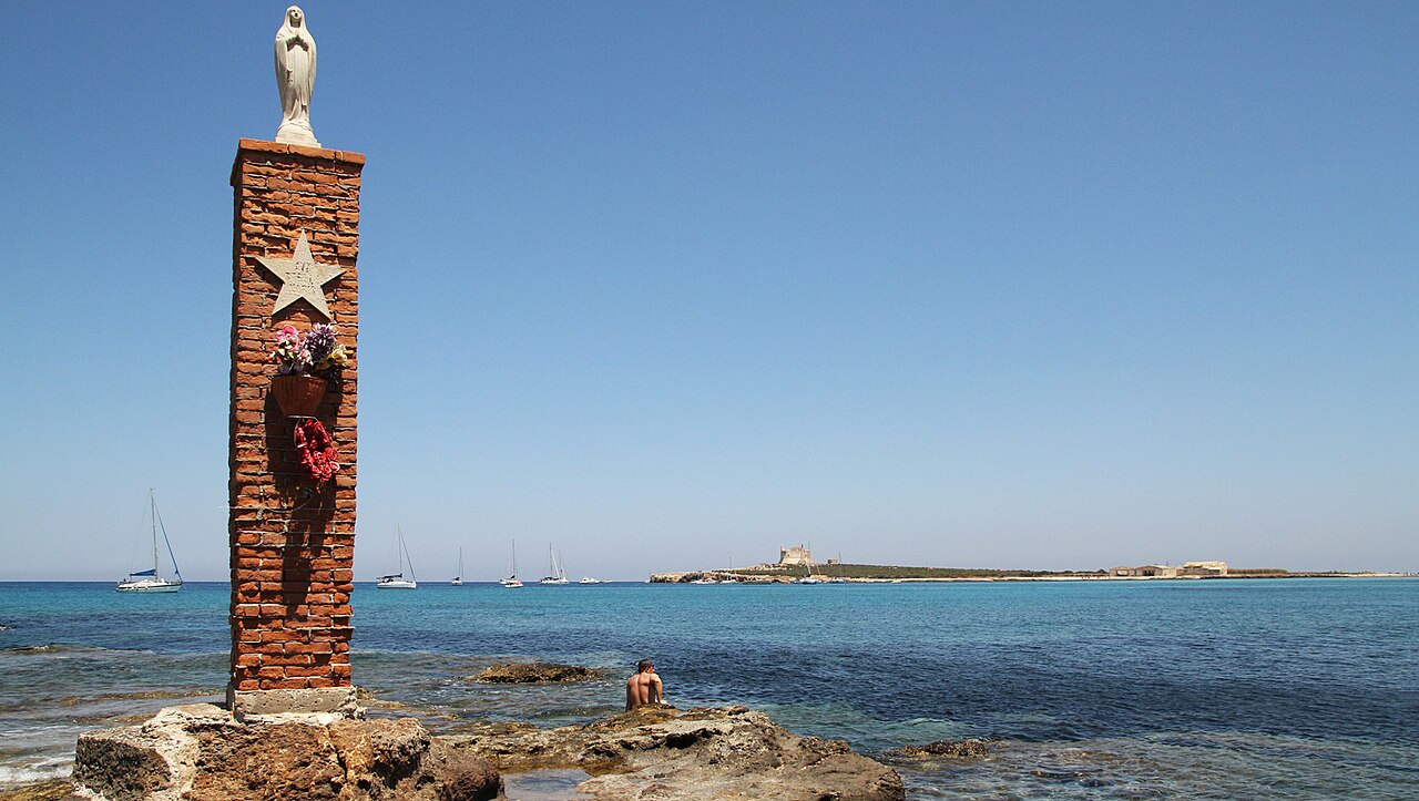 Isola di Capo Passero, Portopalo di Capo Passero SR, Sicily, Italy - panoramio (2).jpg