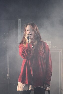 Becca Bottomley performing with Marmozets in 2011