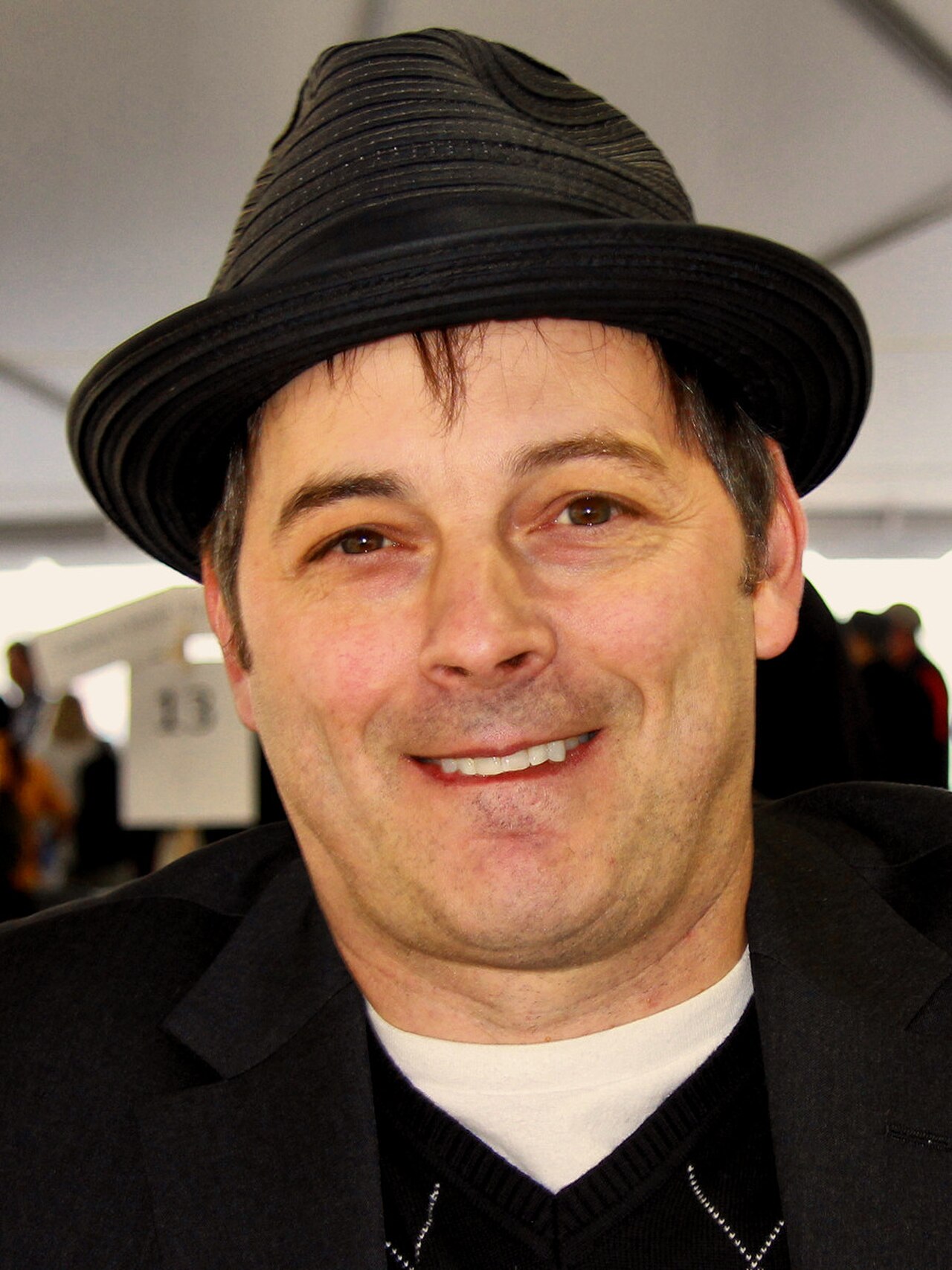 Jonathan evison 2012.jpg