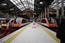 A pair of London Overground Class 710s at London Liverpool Street