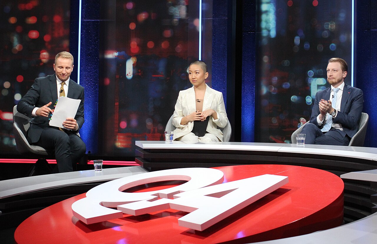 Hamish McDonald Vicky Xu Senator James Paterson ABC Q+A Melbourne 15.04.2021.jpg