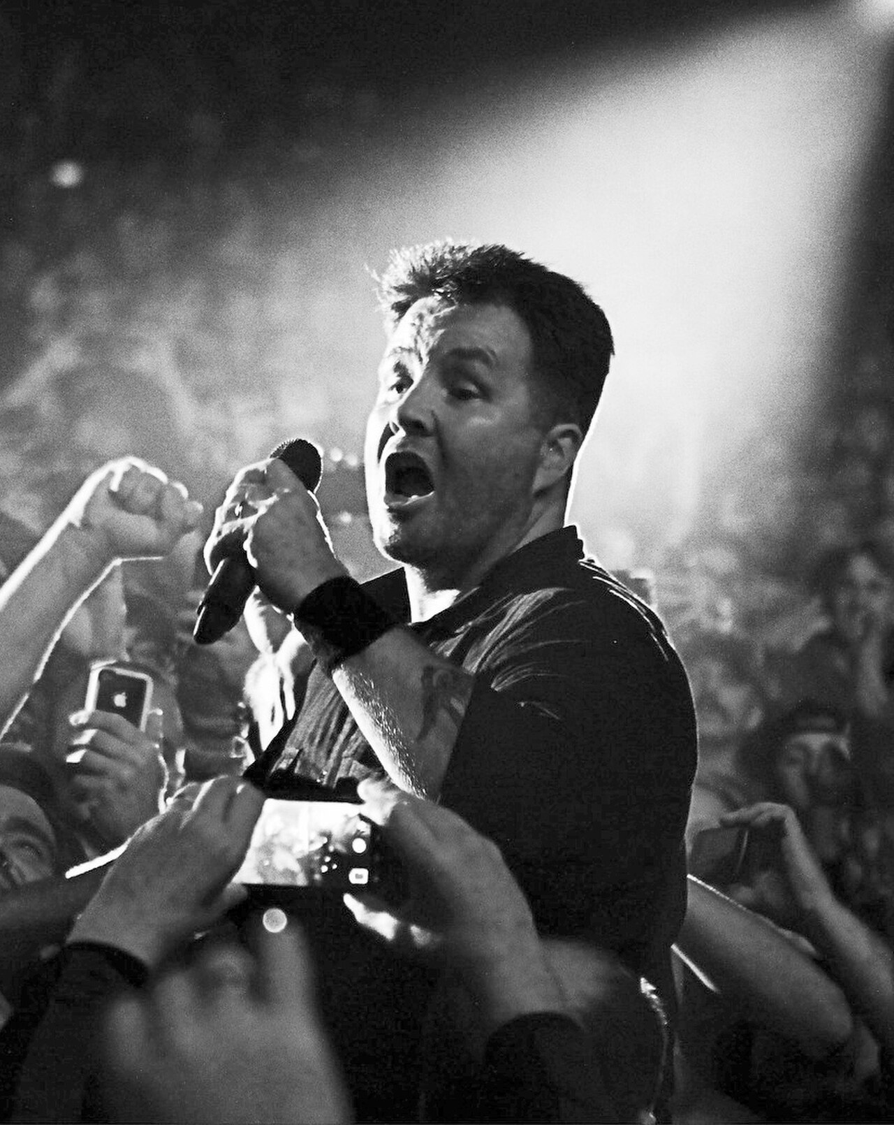 Ken Casey of Dropkick Murphys.jpg