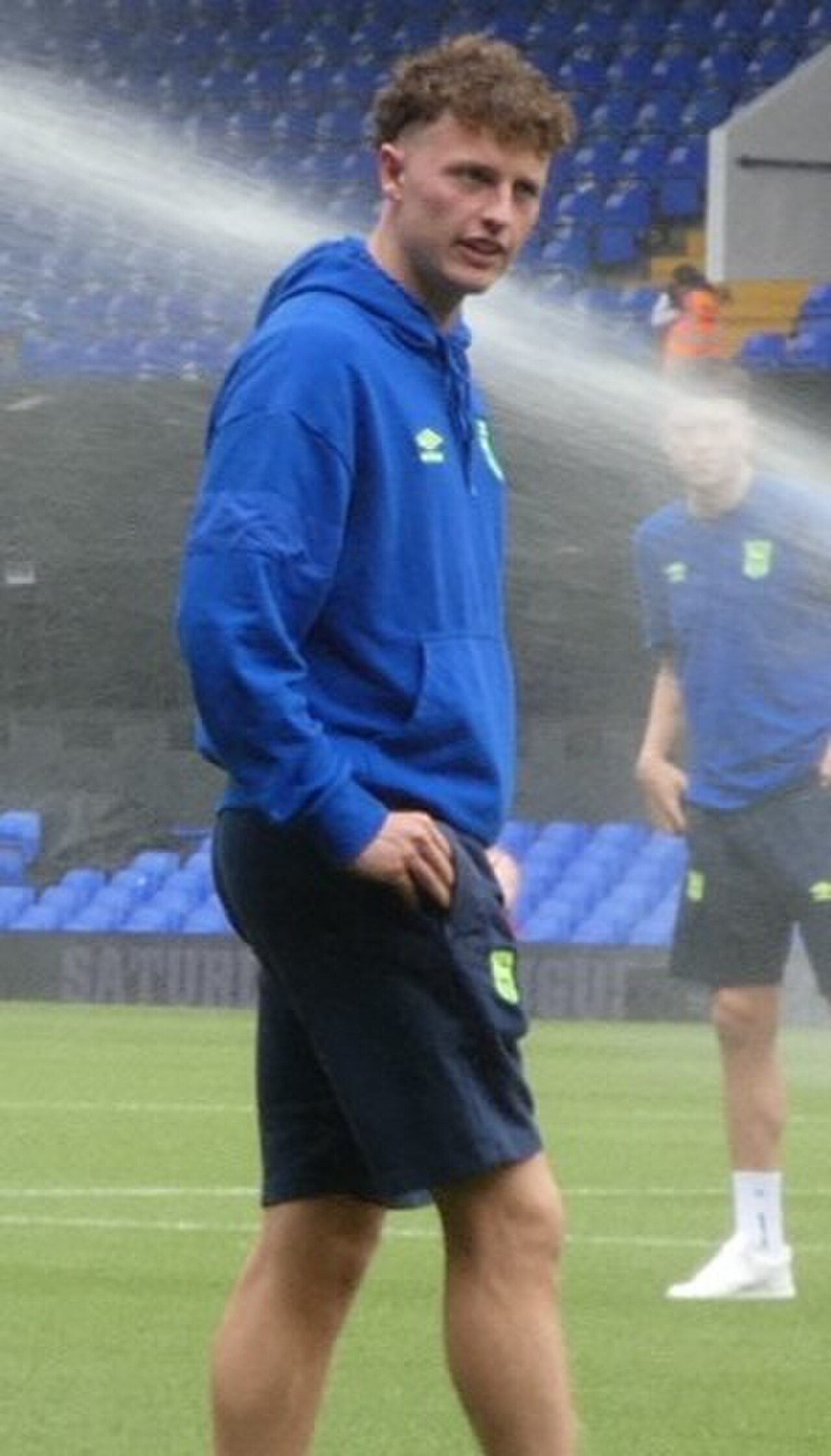 Nathan Broadhead (cropped).jpg