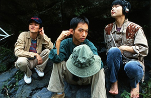 Fishmans in 1996. Left to right: Yuzuru Kashiwabara, Shinji Sato, Kin-ichi Motegi