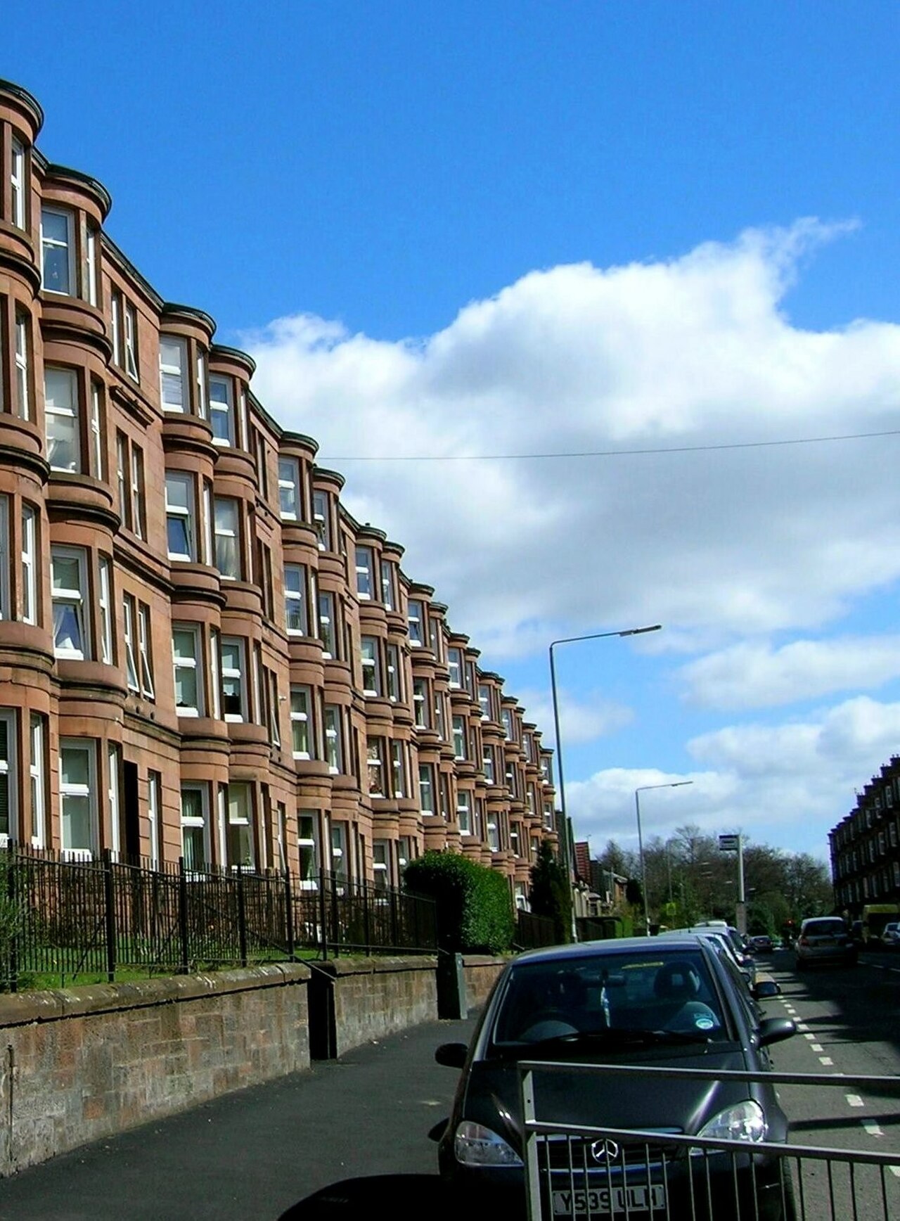 Tollcross Road Flats.JPG