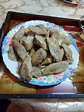 Lekor cut into pieces.