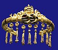Ancient Greek jewelry from Pontika (Ukraine), 300 BC, in the form of a reef knot