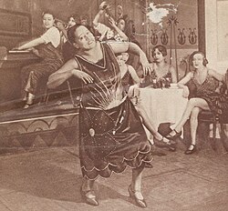 Wilson performing the Black Bottom Dance in the London stage production of Lew Leslie's Blackbirds (1926)