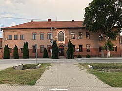 Gheorghe Lazăr High School