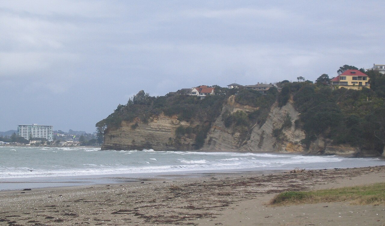 Hatfields Beach.jpg